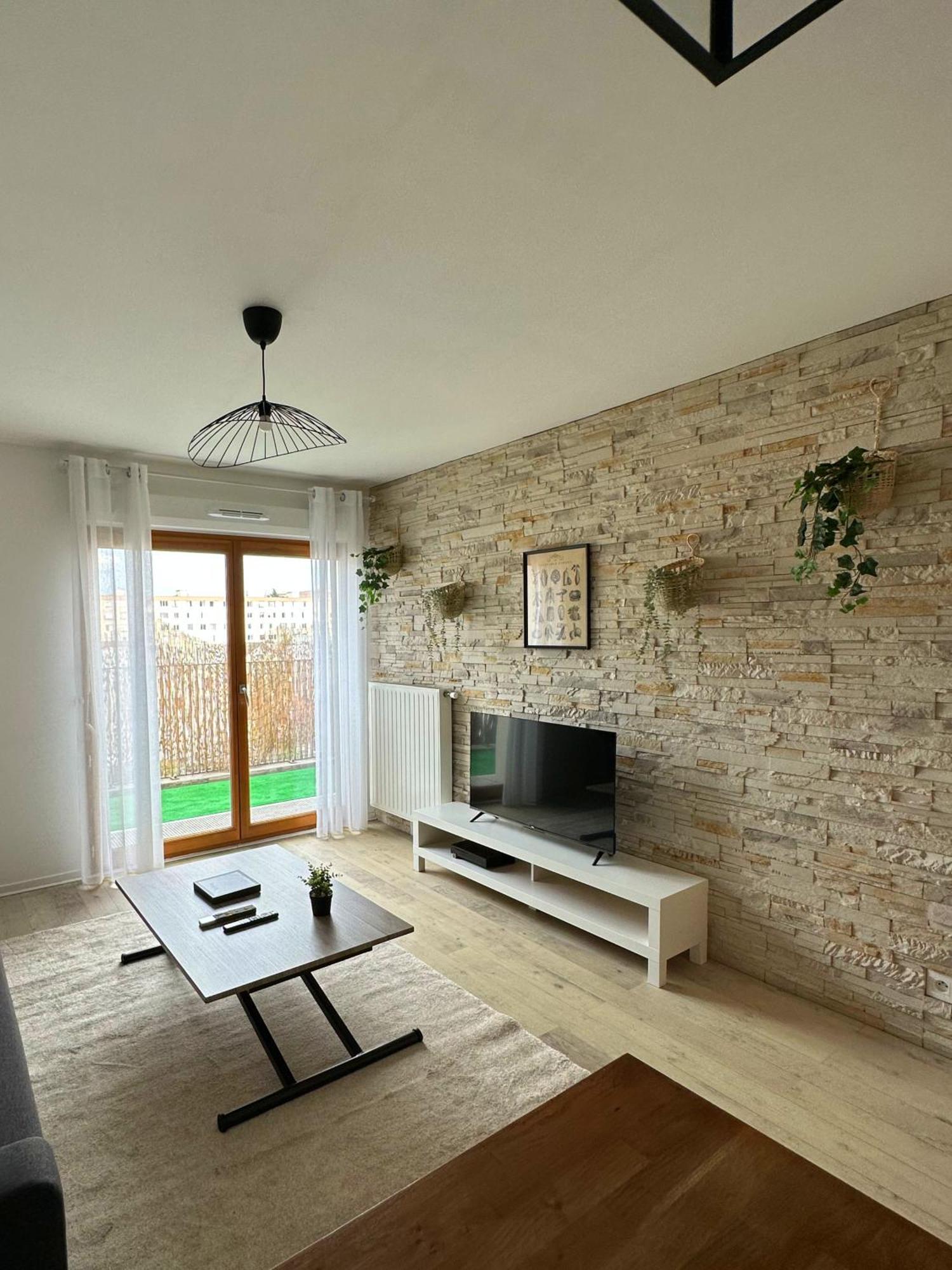 L'Envolee - 15' De Paris & 10' Du Stade De France Apartment Saint-Denis  Ngoại thất bức ảnh